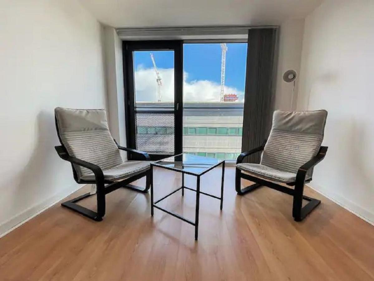 Secc&Hydro Beautiful 2Br Apartment With Free Parking Глазгоу Екстериор снимка